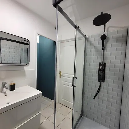 Emeraude - Hypercentre Historique Au Pied Du - Netflix Château-Thierry